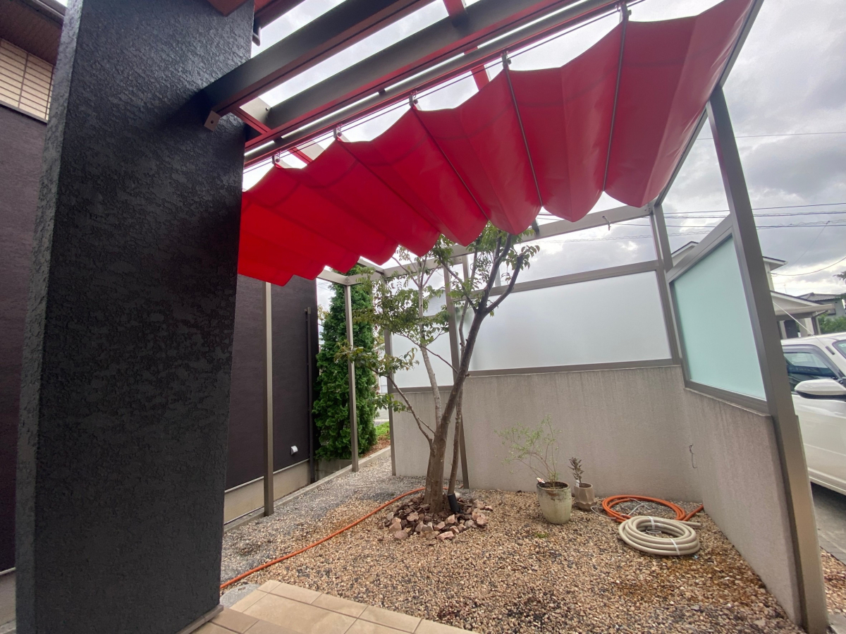 堀川トーヨー住器のＭ様邸　パーゴラ設置工事の施工後の写真2